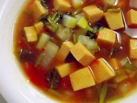 高野豆腐と大根とほうれん草のトマトスープ♪